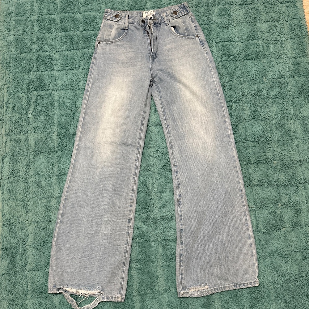 High Rise wide leg jeans